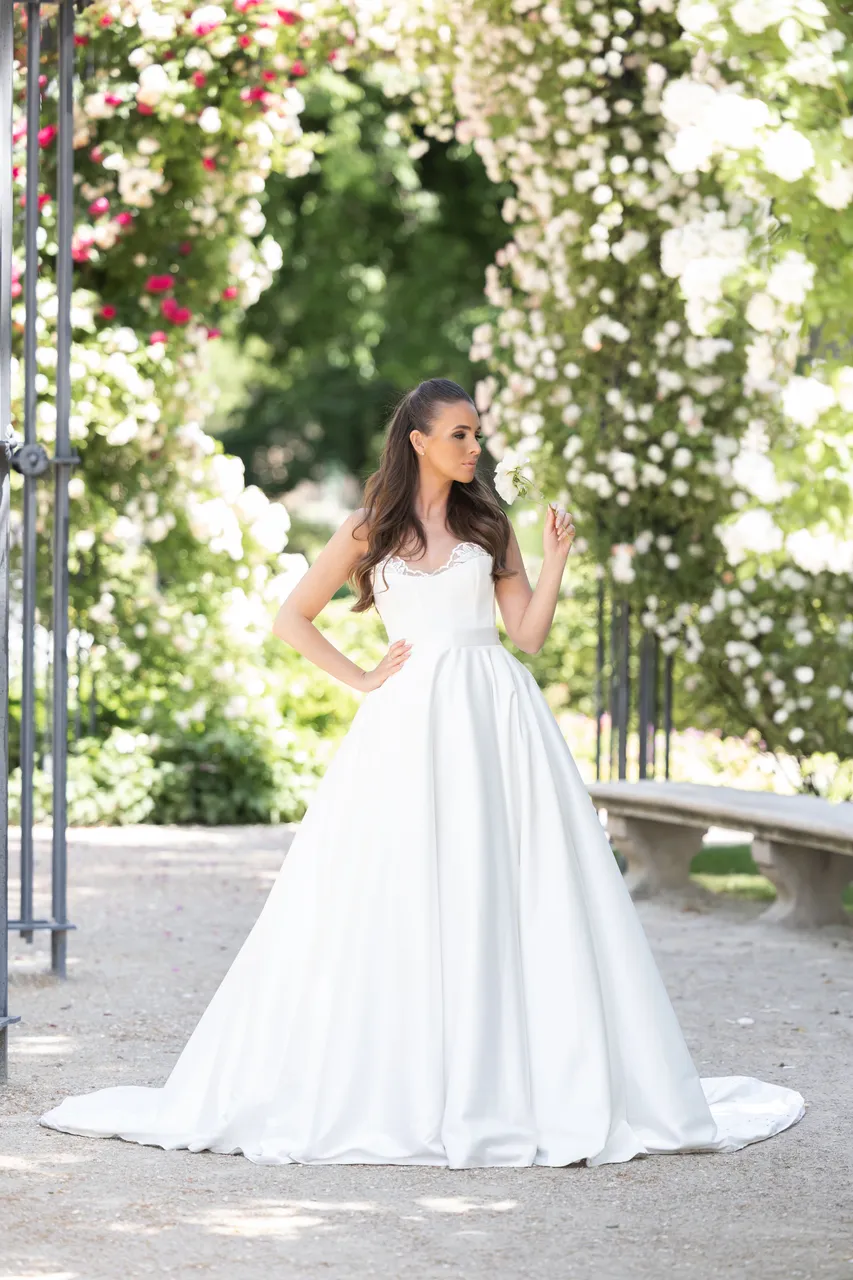 Annabell menyasszonyi ruha